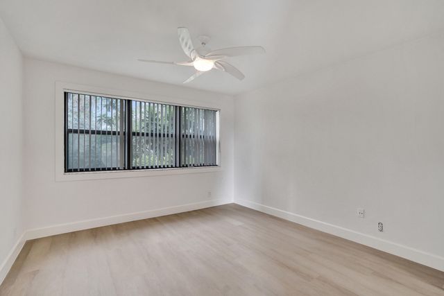 1040 Homewood Boulevard L202, Delray Beach, FL 33445