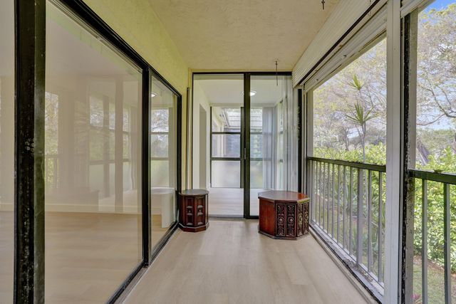 1040 Homewood Boulevard L202, Delray Beach, FL 33445