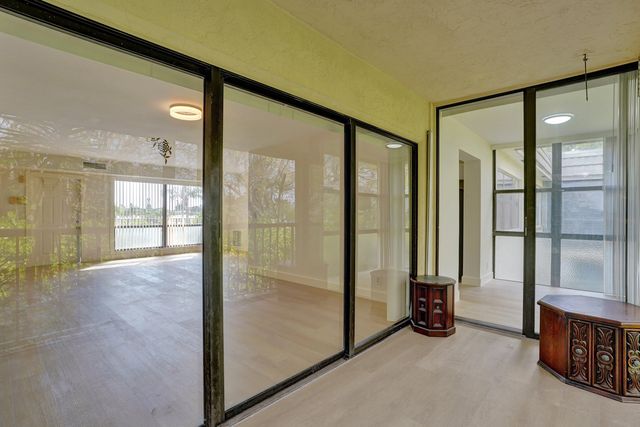 1040 Homewood Boulevard L202, Delray Beach, FL 33445