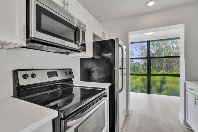 1040 Homewood Boulevard L202, Delray Beach, FL 33445