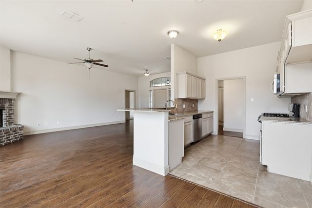 2512 Guinn Farms Road, Tyler, TX 75707