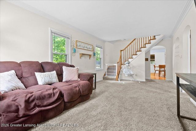 306 W Madison Street, Dewitt, MI 48820