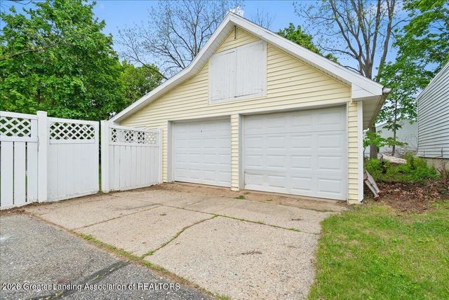 306 W Madison Street, Dewitt, MI 48820