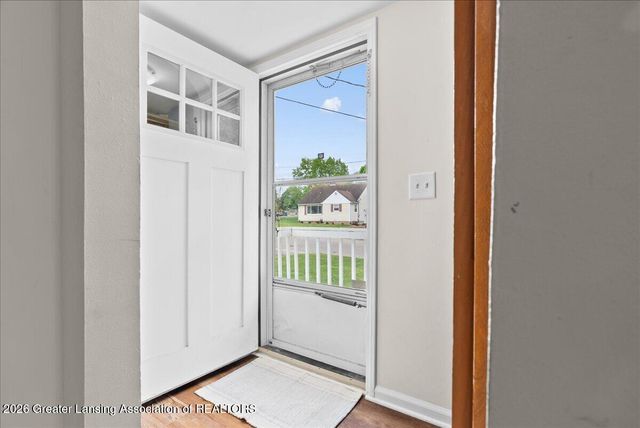 306 W Madison Street, Dewitt, MI 48820