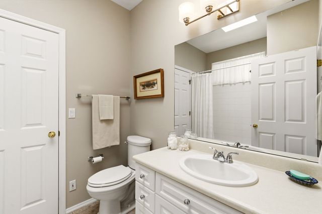 663 Bishops Lodge 70, Santa Fe, NM 87501