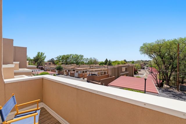663 Bishops Lodge 70, Santa Fe, NM 87501