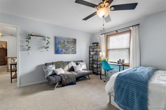 8374 Lasalle Court, Grosse Ile, MI 48138