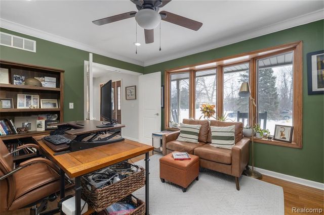 8374 Lasalle Court, Grosse Ile, MI 48138