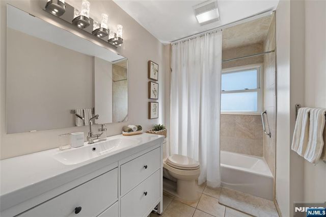 119 Rutgers Place, Clifton, NJ 07013