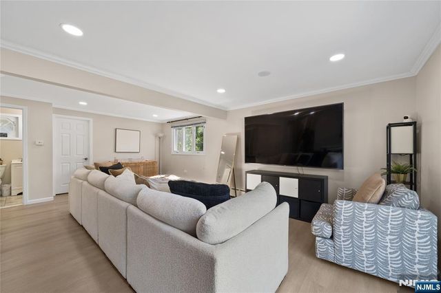 119 Rutgers Place, Clifton, NJ 07013