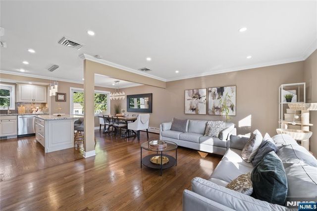 119 Rutgers Place, Clifton, NJ 07013