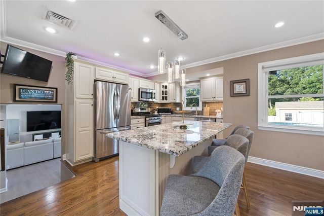 119 Rutgers Place, Clifton, NJ 07013