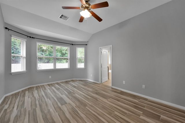 2407 Garden Shadow Drive, Conroe, TX 77384