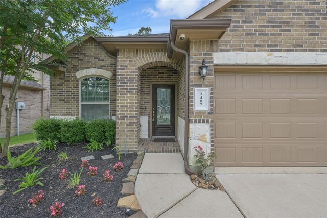 2407 Garden Shadow Drive, Conroe, TX 77384
