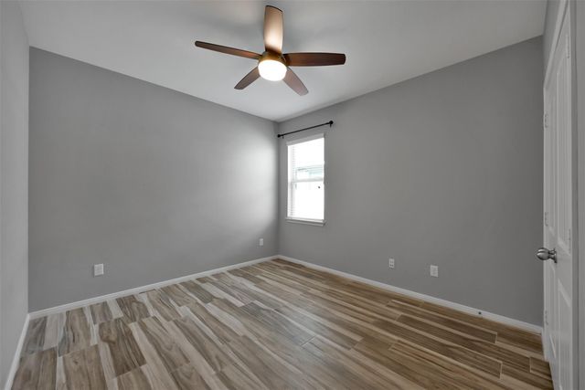 2407 Garden Shadow Drive, Conroe, TX 77384