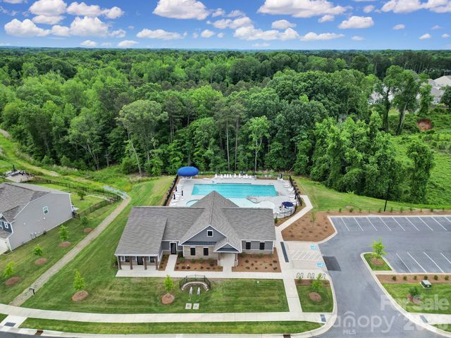 300 Kennerly Center Drive, Mooresville, NC 28115