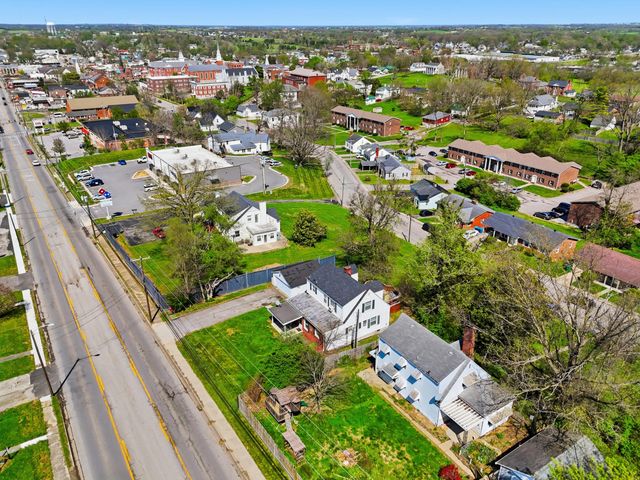 504 S College Street, Harrodsburg, KY 40330