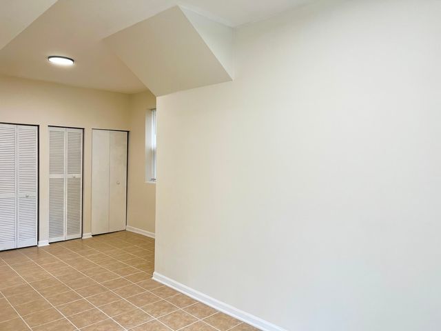 736 N Spaulding Avenue, Chicago, IL 60624