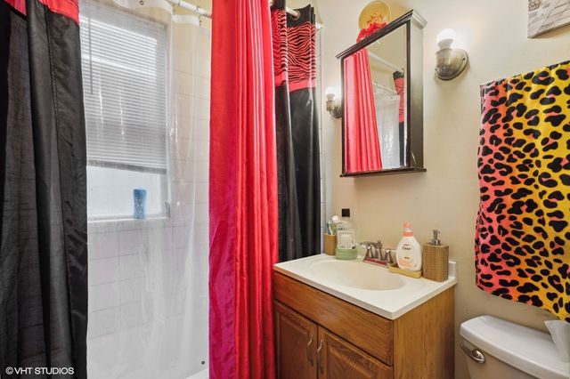 736 N Spaulding Avenue, Chicago, IL 60624