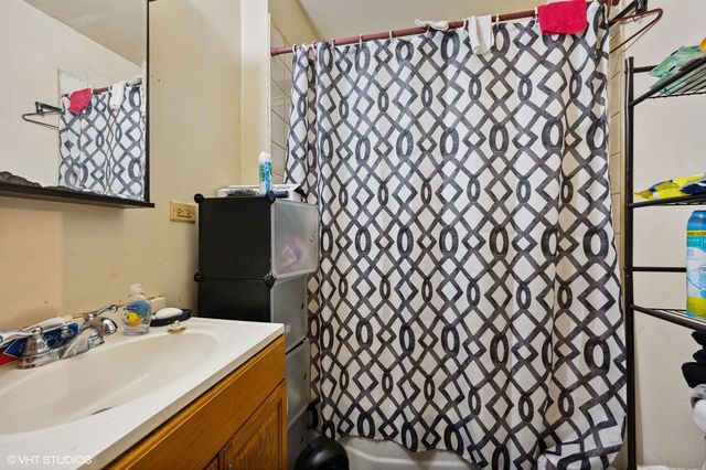 736 N Spaulding Avenue, Chicago, IL 60624