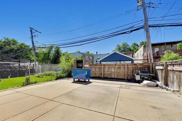 736 N Spaulding Avenue, Chicago, IL 60624