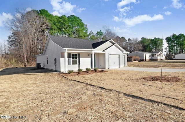 11365 Red Bud Road, Castalia, NC 27816