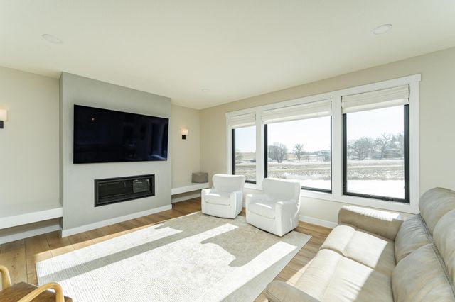 1761 Brandt Dr NE, Byron, MN 55920