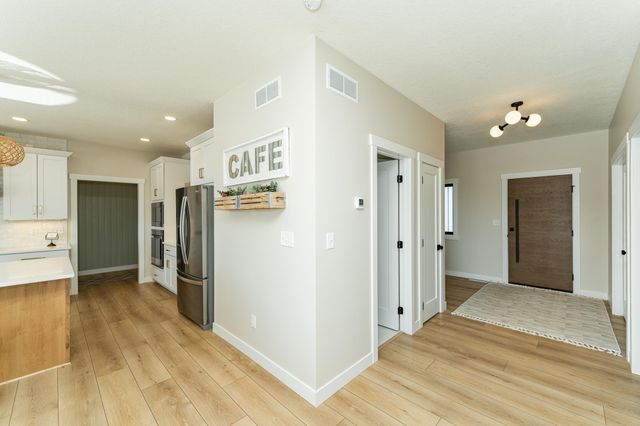 1761 Brandt Dr NE, Byron, MN 55920