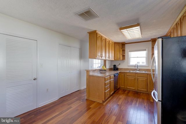 104 MORTON CT, Manassas Park, VA 20111