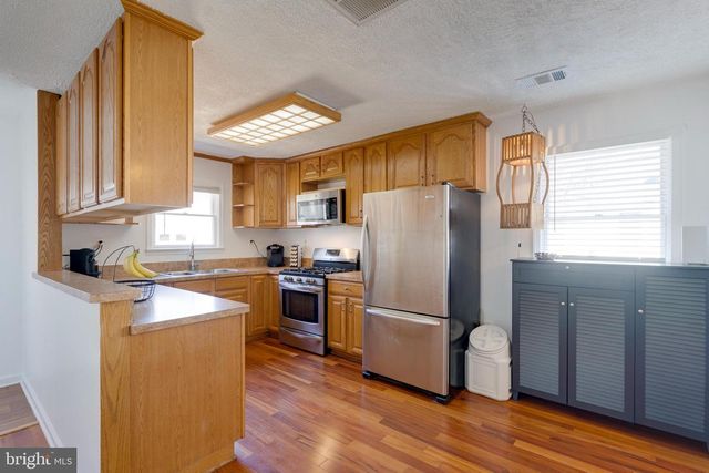 104 MORTON CT, Manassas Park, VA 20111