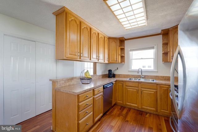 104 MORTON CT, Manassas Park, VA 20111