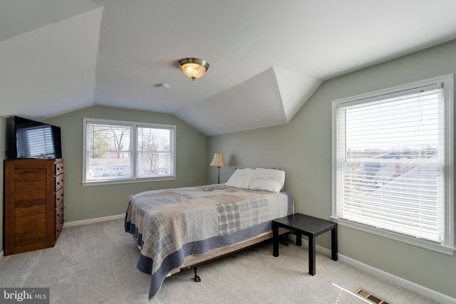 104 MORTON CT, Manassas Park, VA 20111