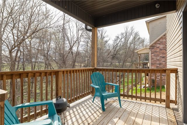 1446 Highbush Avenue, Fayetteville, AR 72701