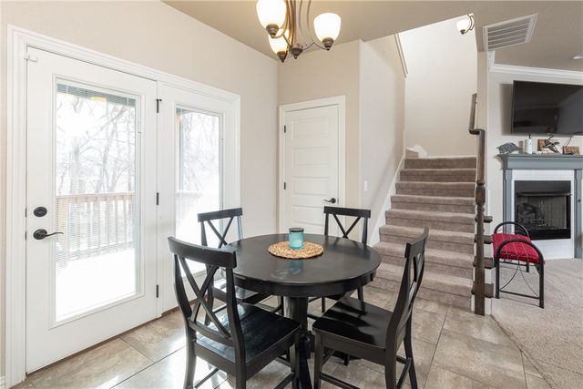 1446 Highbush Avenue, Fayetteville, AR 72701