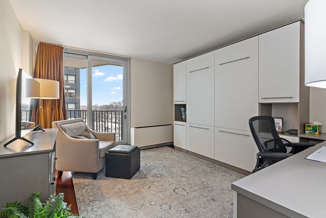 4170 N Marine Drive 6B, Chicago, IL 60613