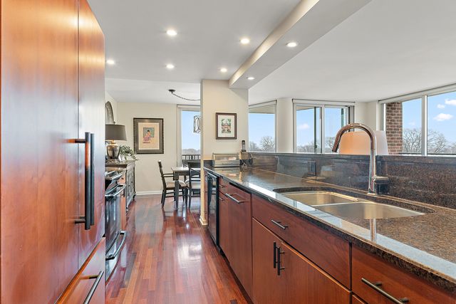 4170 N Marine Drive 6B, Chicago, IL 60613