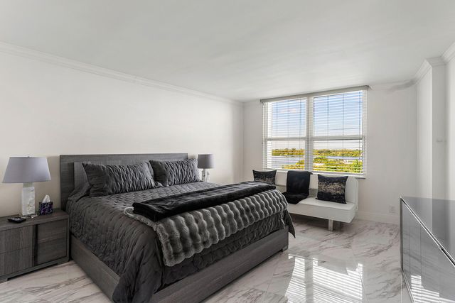 2295 S Ocean Boulevard 714, Palm Beach, FL 33480