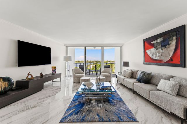 2295 S Ocean Boulevard 714, Palm Beach, FL 33480