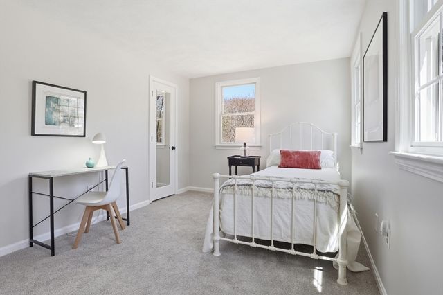 4 Meadowbrook Rd, Acton, MA 01720