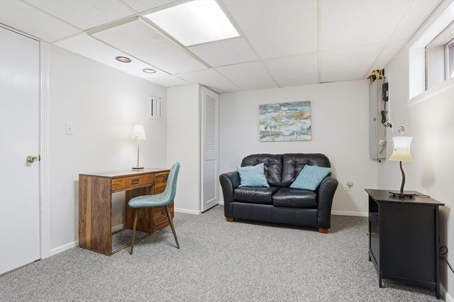 4 Meadowbrook Rd, Acton, MA 01720
