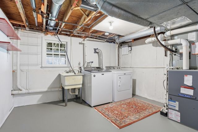 4 Meadowbrook Rd, Acton, MA 01720