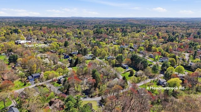 4 Meadowbrook Rd, Acton, MA 01720