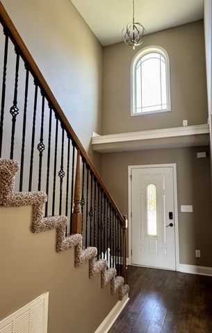144 Sycamore Hill Dr, Clarksville, TN 37042