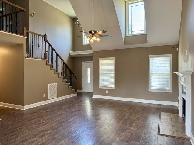 144 Sycamore Hill Dr, Clarksville, TN 37042