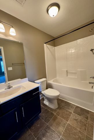 144 Sycamore Hill Dr, Clarksville, TN 37042