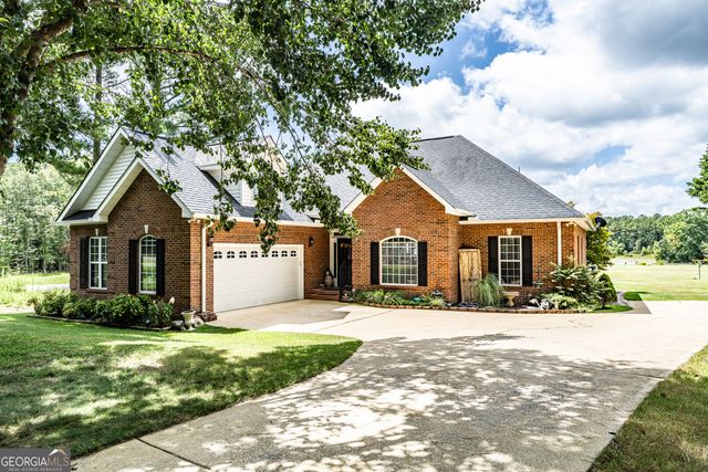 1590 County Road 136, Cedar Bluff, AL 35959