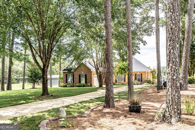 1590 County Road 136, Cedar Bluff, AL 35959