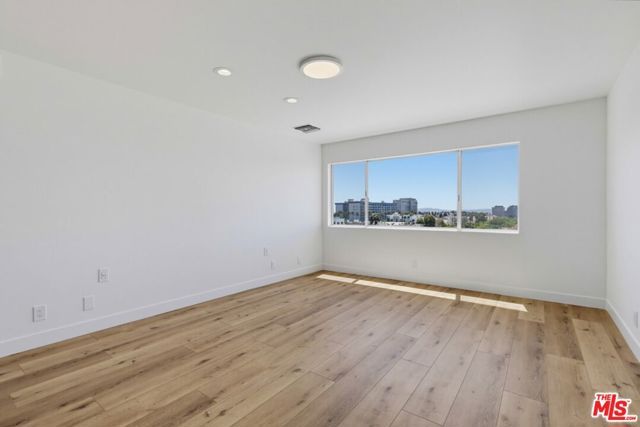 435 N Oakhurst Drive 1002, Beverly Hills, CA 90210