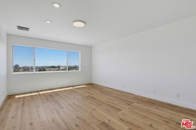 435 N Oakhurst Drive 1002, Beverly Hills, CA 90210