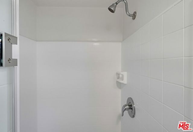 435 N Oakhurst Drive 1002, Beverly Hills, CA 90210